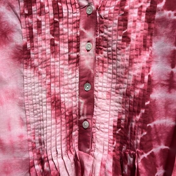 Chicos Tie-Dye Pintick Peasant Blouse size 16-18. - Picture 5 of 9
